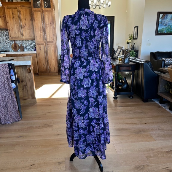 LOFT Smocked Long Sleeved Maxi Dress - Picture 2 of 6